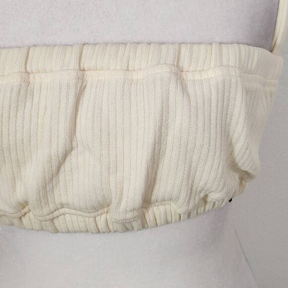 WeWoreWhat Cream Halter Crop Top Size Medium NWT Tie Neck Halter Top - Picture 2 of 11